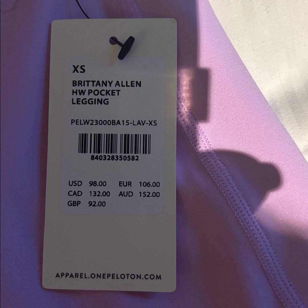 PELOTON HIGH WAISTED SIDE POCKET LEGGING LAVENDER COLOR SIZE XS WAIST 11β NWTS - Picture 2 of 9